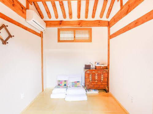 Dalzip Bukchon Hanok 2* Seoul