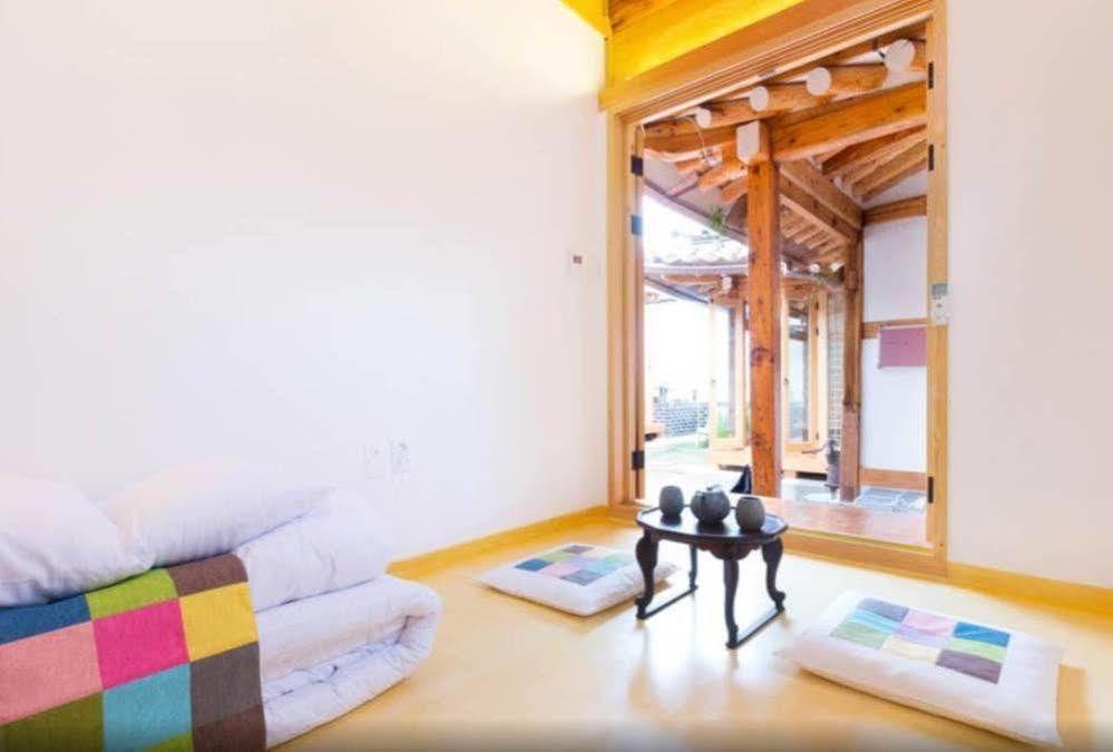 Dalzip Bukchon Hanok Hotel